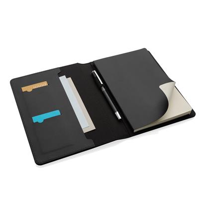 Carpeta Ecológica de RPET y PU Reciclado con Certificación RCS y Trazador AWARE ™ para Personalizar con Bloc de Notas Swiss Peak Script - A5
