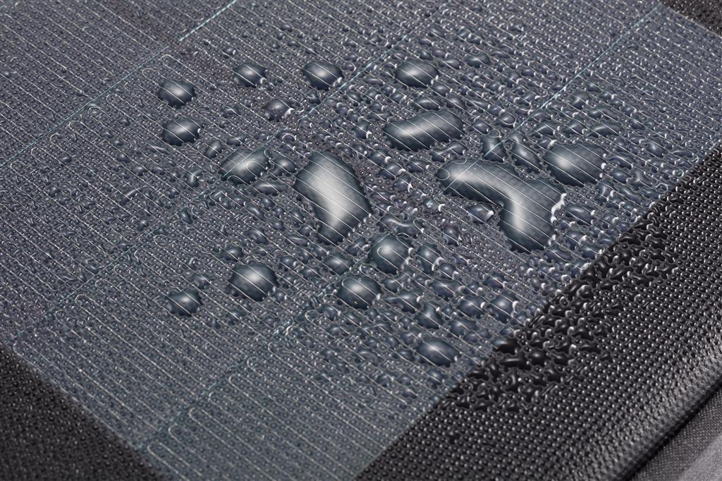 Mochila Antirrobo con Panel Solar para Personalizar con Bolsillos Protección RFID y Trazador AWARE ™ Bobby Tech