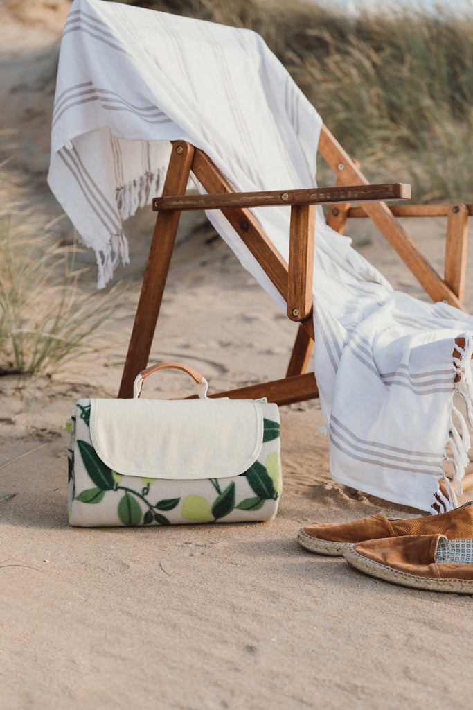 Manta de Picnic Ecológica de rPET Reciclado para Personalizar con Asa Transporte y Certificación GRS Vinga