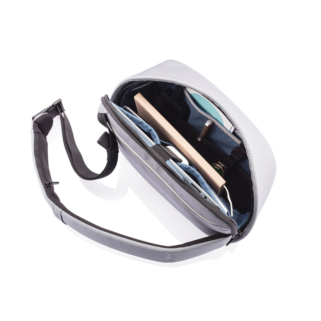 Mochila Bandolera Antirrobo Ecológica con Trazador de rPET Reciclado Bobby Sling AWARE ™ con Bolsillos de Protección RFID