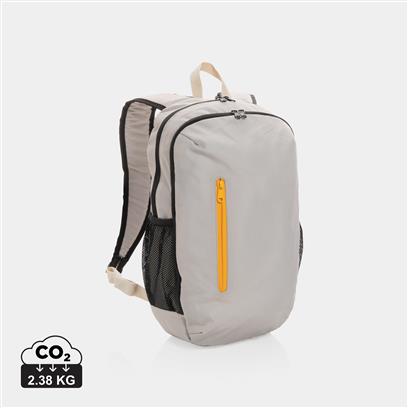 Mochila Casual Ecológica de rPET 300D Reciclado para Personalizar con Dos Compartimentos Impact AWARE ™ y Contribución a ONG Waterorg en Vivos Colores