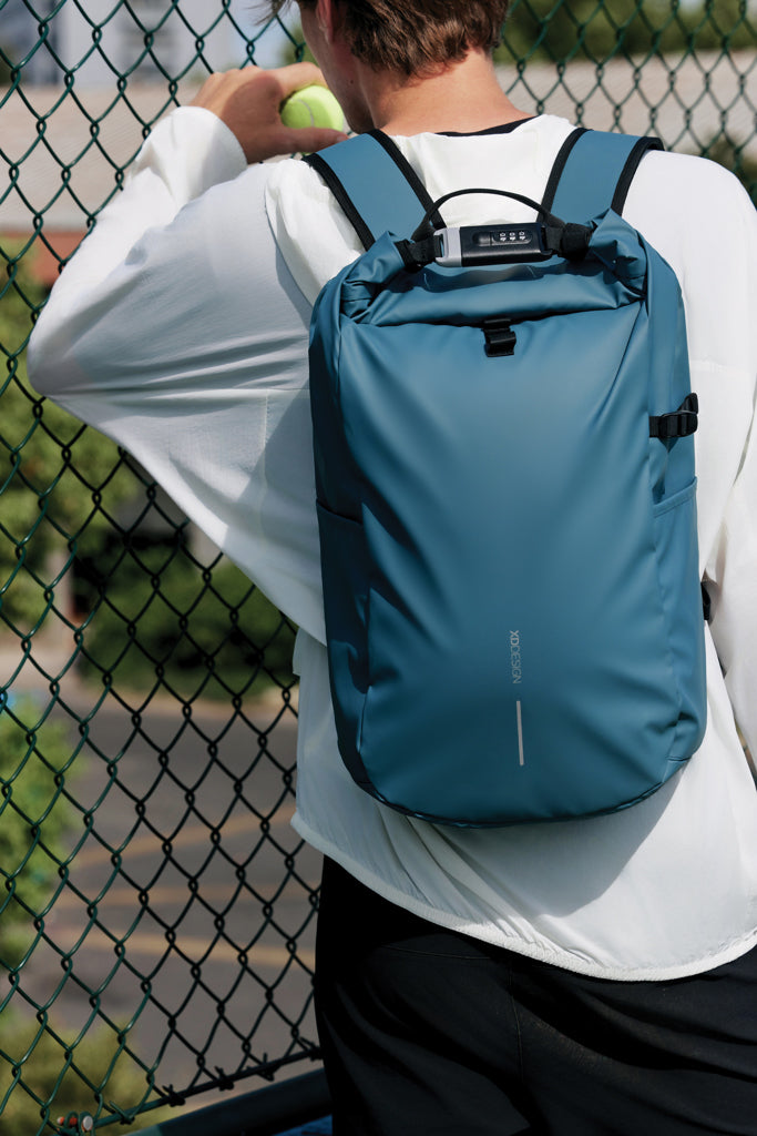 Mochila Impermeable Antirrobo Ecológica de PU y rPET Trazable Aware™ Bolsillo para Personalizar para Portátil 16" Urban