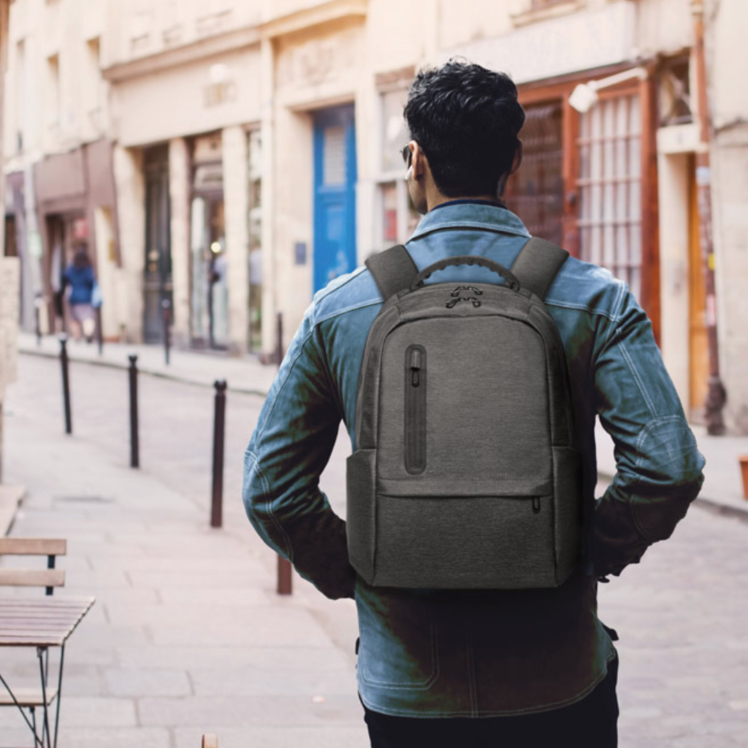 Mochila para Portátil 17" de Material Reciclado – Opción Sostenible para Regalos Corporativos Re-Boston
