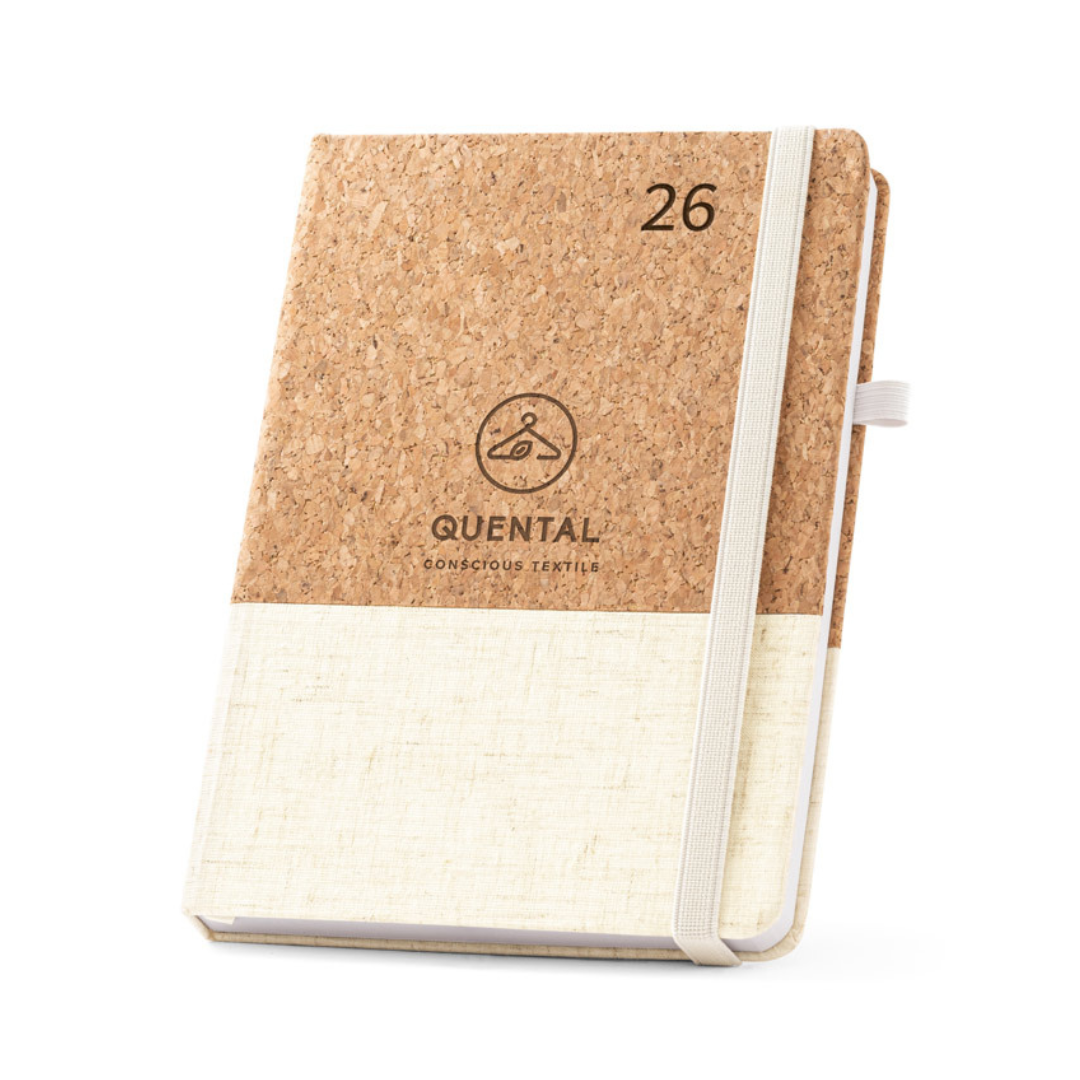 Agenda 2026 con marcapáginas y diseño sostenible para regalos corporativos
