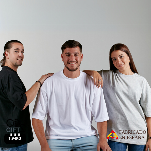 Camiseta Básica Oversize Unisex Sostenible de Algodón Reciclado y Poliéster Reciclado Personalizable Fabricada en España - Punto liso 180gr/m2