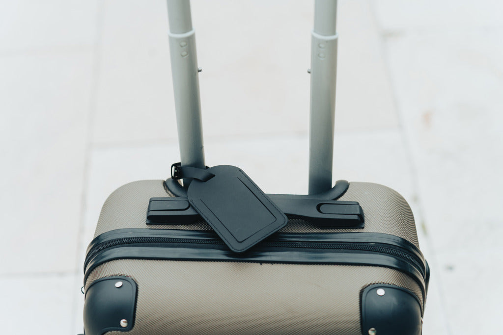 Etiqueta Identificador de Viaje Sostenible de Poliéster Reciclado con Tecnología de Localización "FindMy" para Personalizar Globetrack