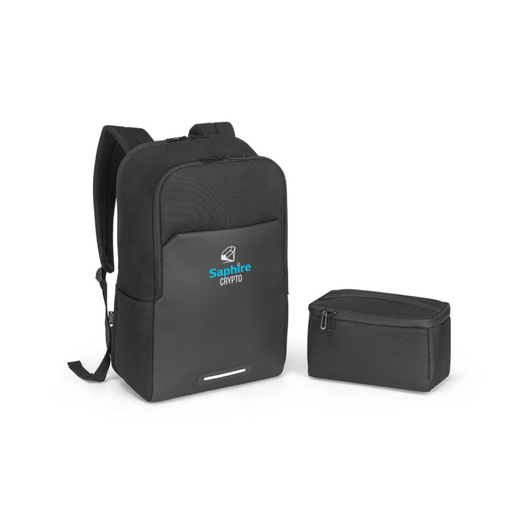 Mochila corporativa ecologica con compartimento para portatil y bolsa termica personalizable