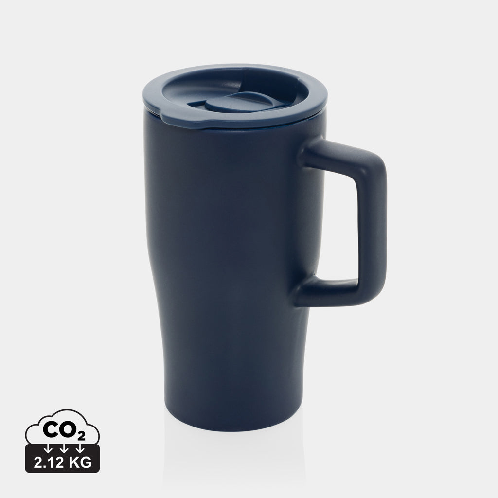 Taza de ceramica ecologica de 490 ml con tapa antigoteo para regalos corporativos sostenibles Color Marino 