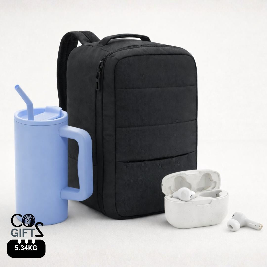 Pack de bienvenida sostenible premium para empleados con tecnología y productos de movilidad color celeste huella ceo2 calculada