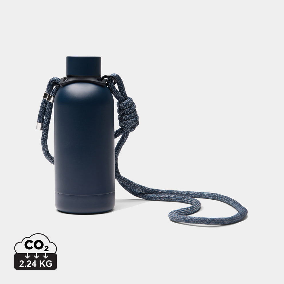 Botella reutilizable personalizada de acero reciclado para regalos wellness sostenibles de empresa