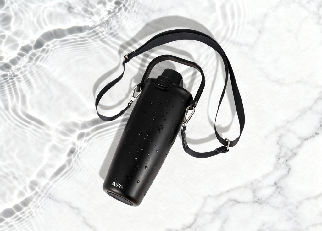 Taza antigoteo Avira Ayala con aislamiento al vacío y cordón desmontable