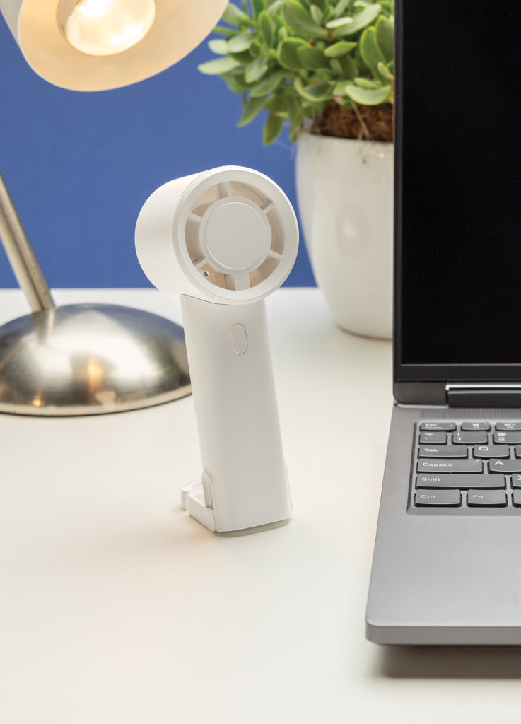 Ventilador corporativo portátil con tres velocidades y soporte integrado